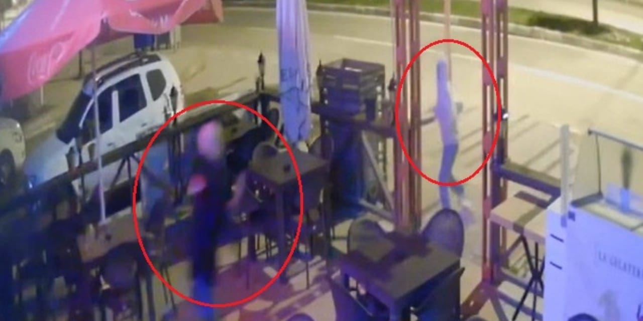 Canına tak eden esnaf hırsızı sopayla kovaladı: O anlar kamerada