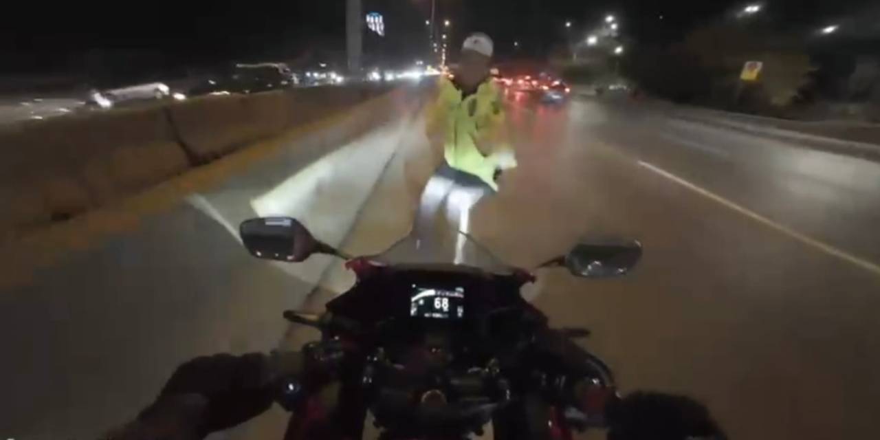 Trafik polisine çarptı! D-100'de peş peşe kaza