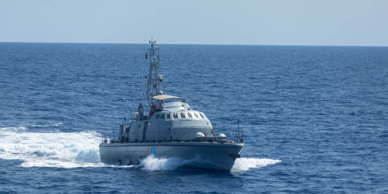 95 göçmeni taşıyan iki tekne alabora oldu