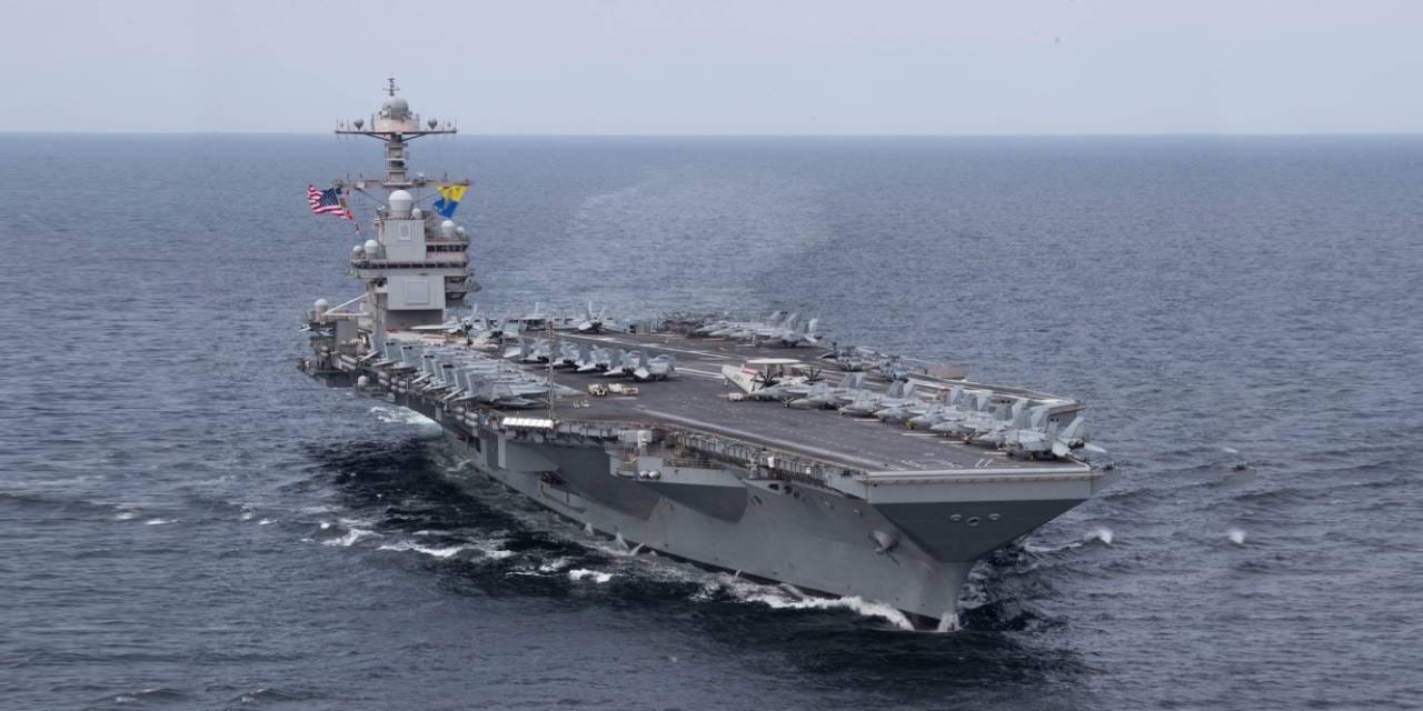 Dünyanın en büyük uçak gemisi Karayip'lere ulaştı