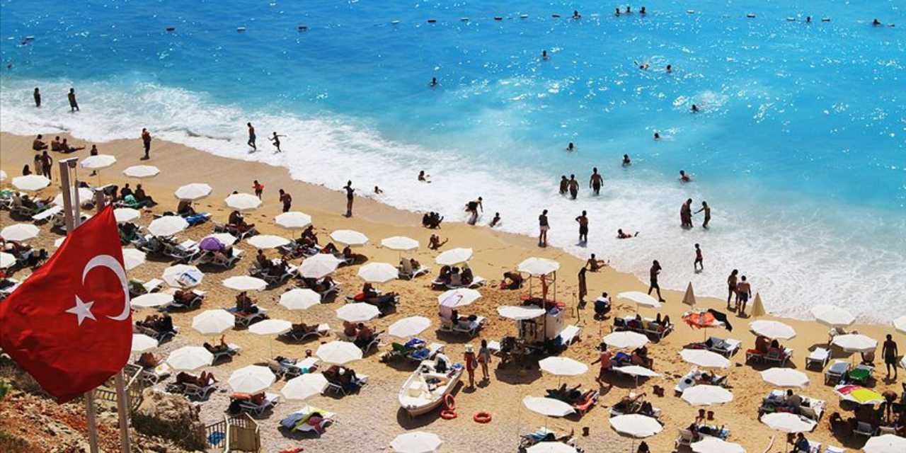 Turizmde yapay zeka müjdesi: Kemal Oral açıkladı