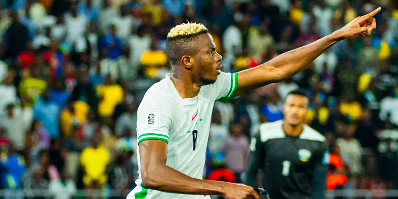 Osimhen maç biter bitmez Galatasaraylı yöneticiler ile görüştü: Kötü haberi verdi