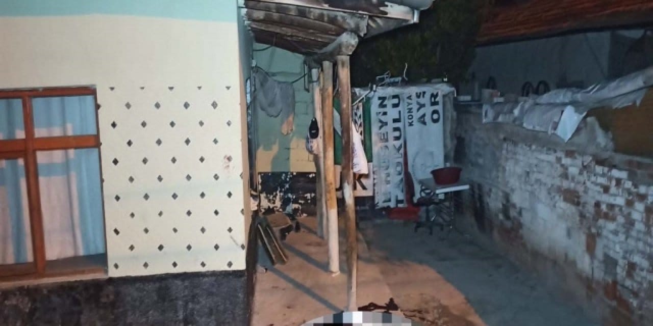 16 yaşındaki genç annesine şiddet uyguladığı belirtilen babasını öldürdü