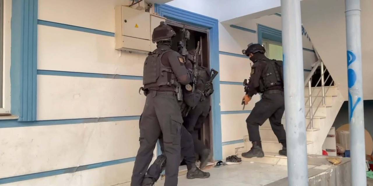 'Medeler' suç örgütüne operasyon: 14 gözaltı