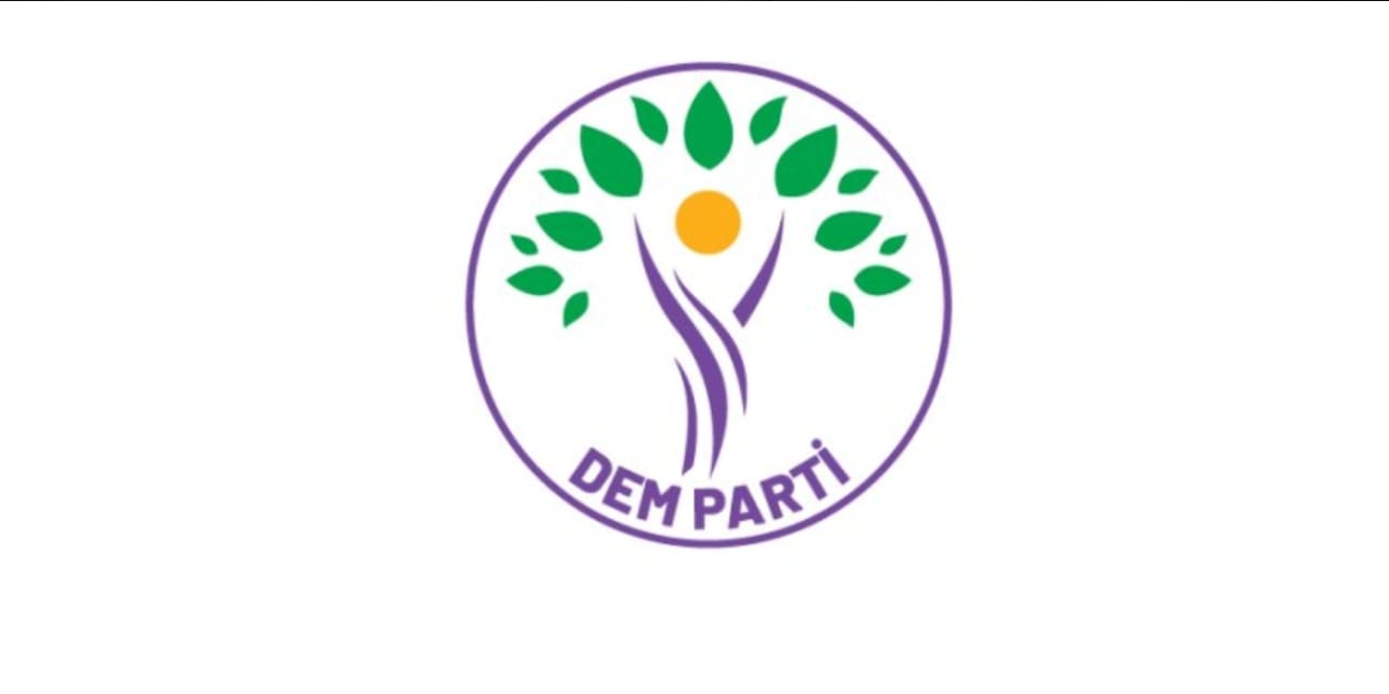 DEM Parti kritik oylama öncesi toplantı düzenledi