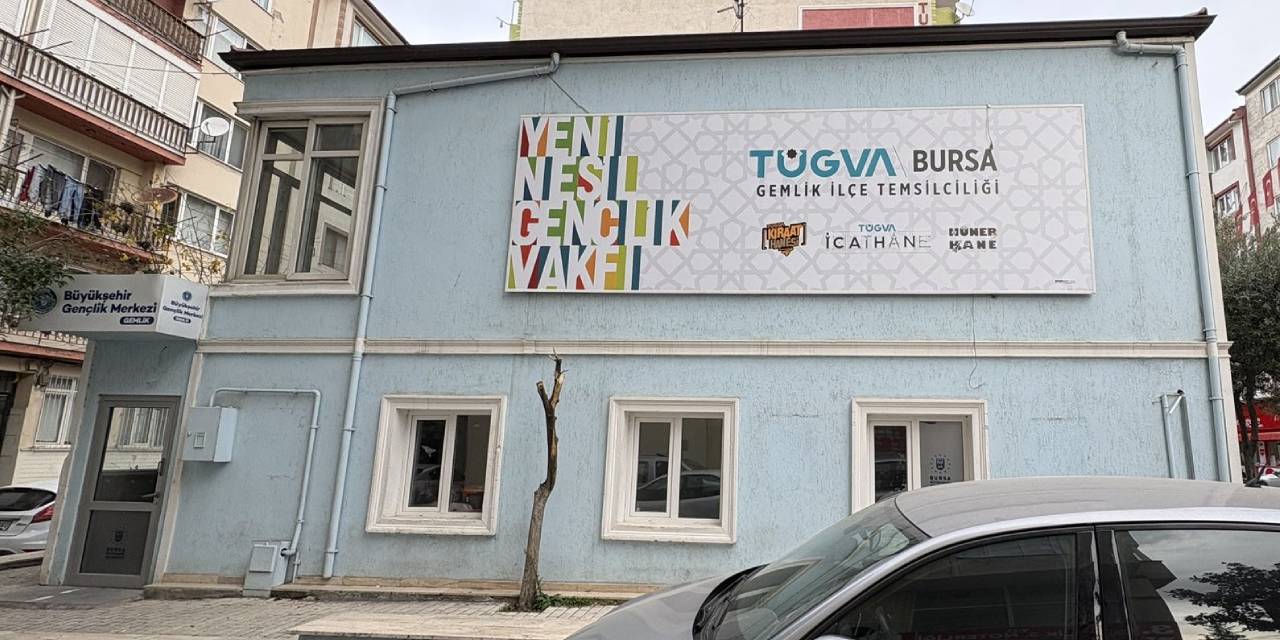 "MEB tarafından kullanılacak" denilerek kapatılmıştı: Büyükşehir Gençlik Merkezi binasına 'TÜGVA' tabelası asıldı!