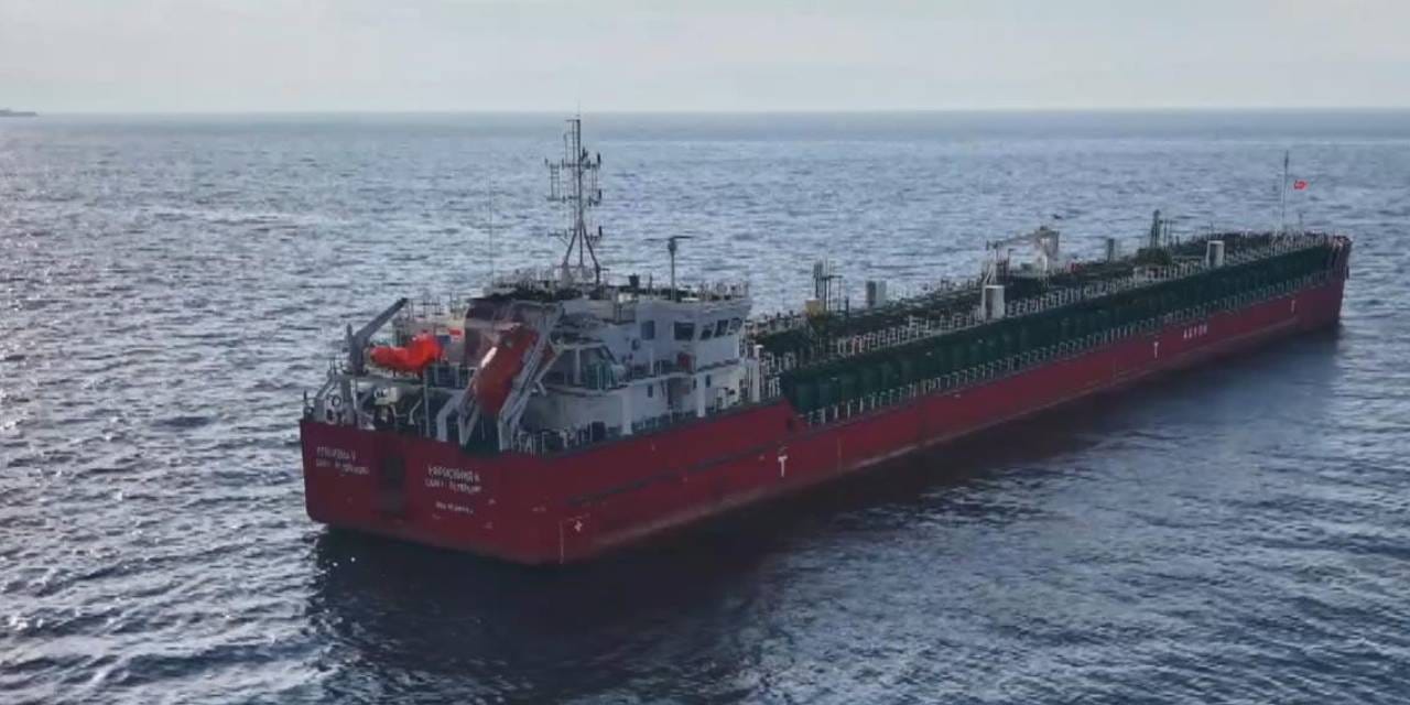 İstanbul'da tanker gemisinde zehirlenme: Ölü ve yaralılar var