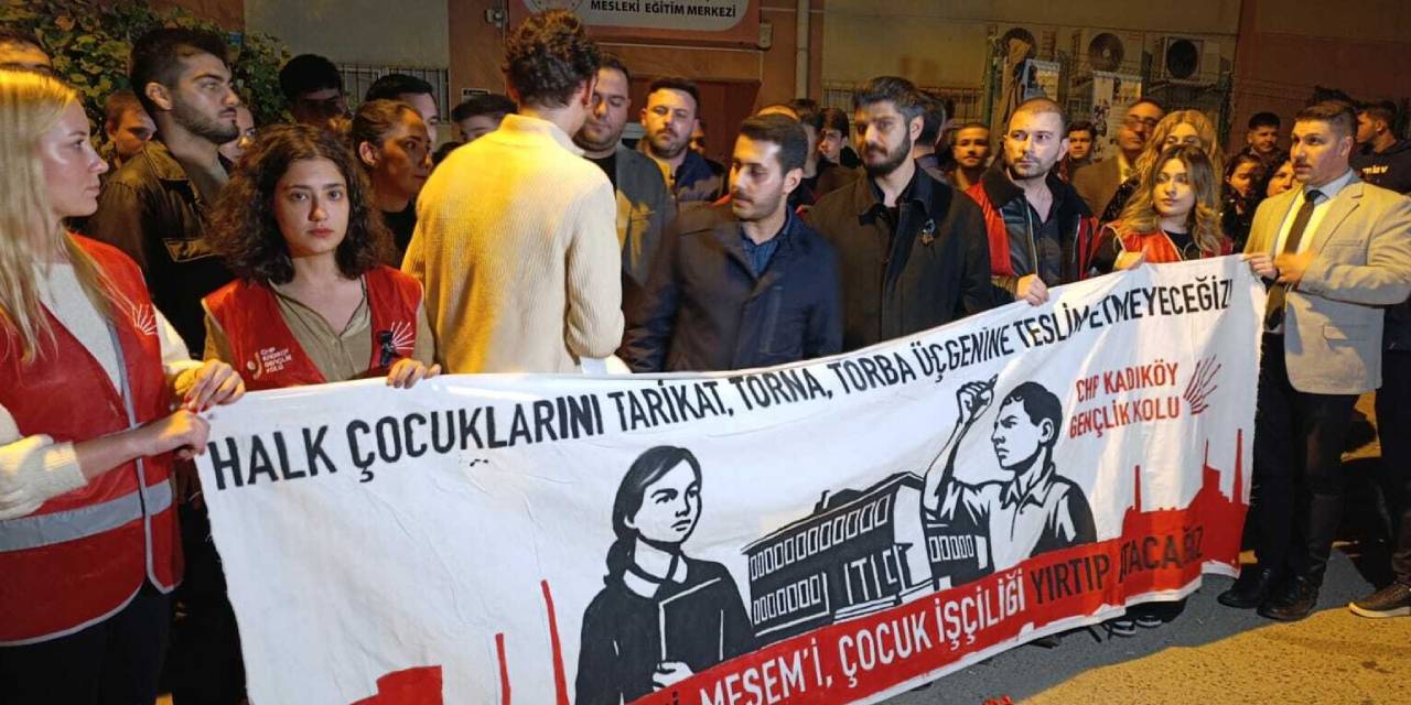 Kadıköy'de MESEM protestosu: “AKP elini çocuklardan çek”
