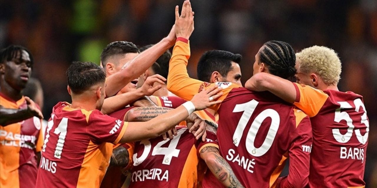 Galatasaray'da bir sakatlık daha: Yıldız oyuncuda çatlaklar çıktı