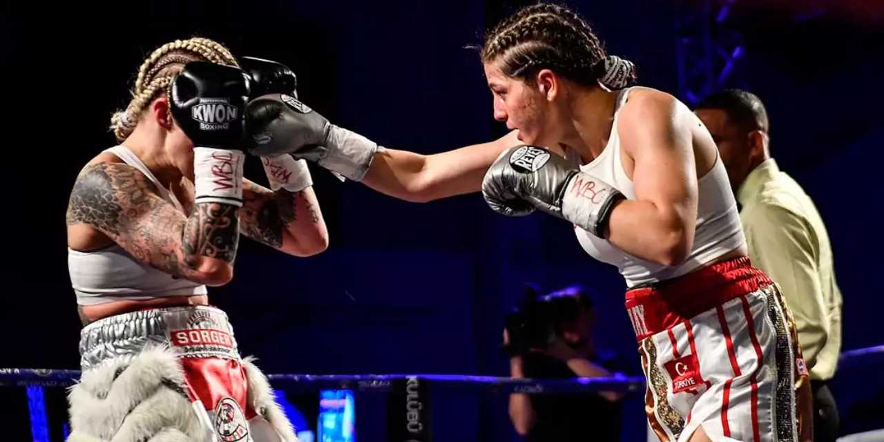 Acun Ilıcalı açıkladı: Milli boksör Survivor'da!