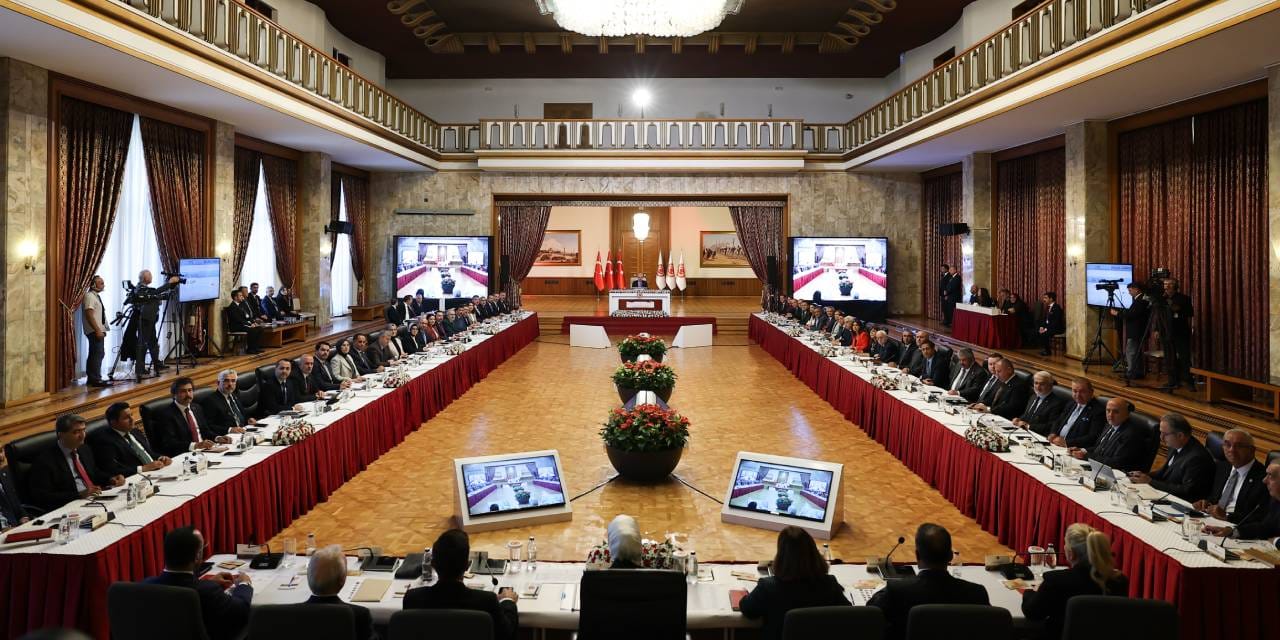 CHP'li Çan'dan 'İmralı' vurgusu: Biz o yolculukta yokuz