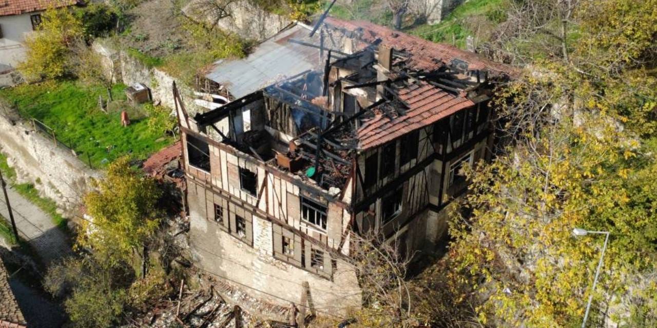 UNESCO listesindeydi: Safranbolu'da tarihi konak kül oldu