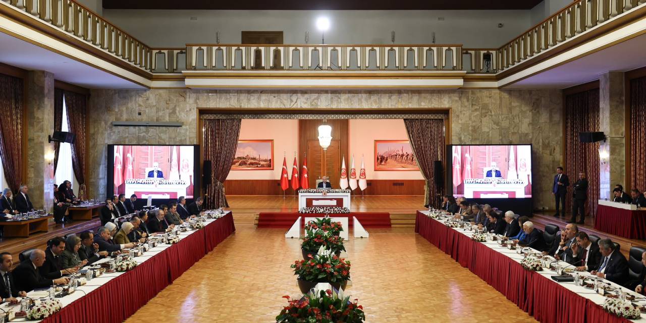 TBMM tarih verdi: İmralı'ya gidecek isimler listesini istedi