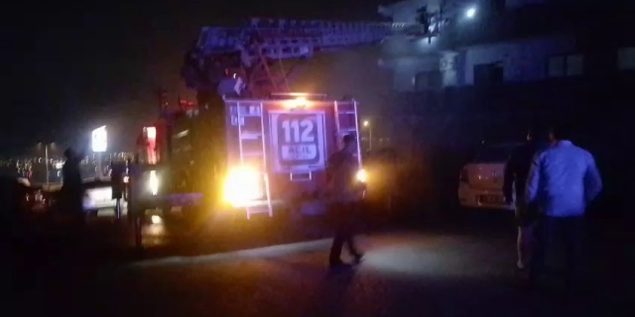 Hatay’da korkunç oto galeri yangını! Kaçmaya çalışan 2 kişi öldü 14 kişi yaralandı