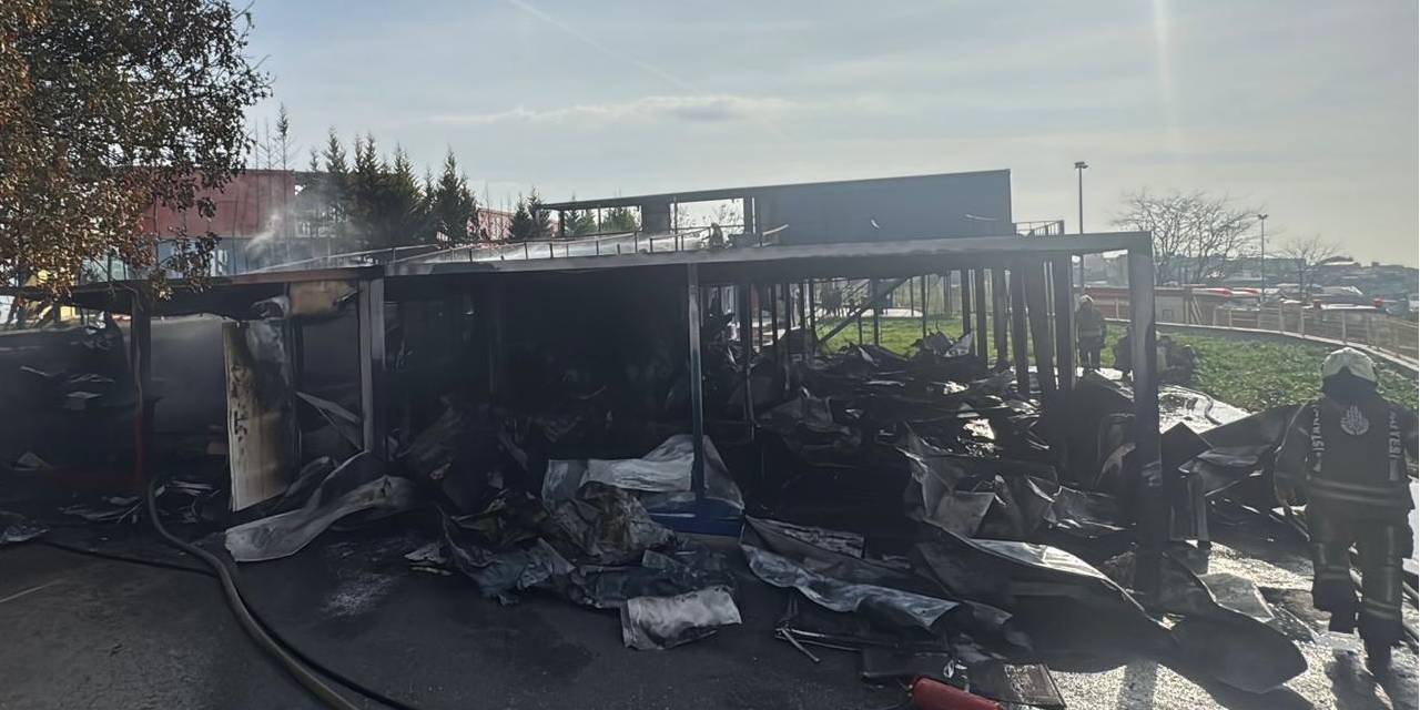 Yıldız Teknik Üniversitesi'nde yangın!