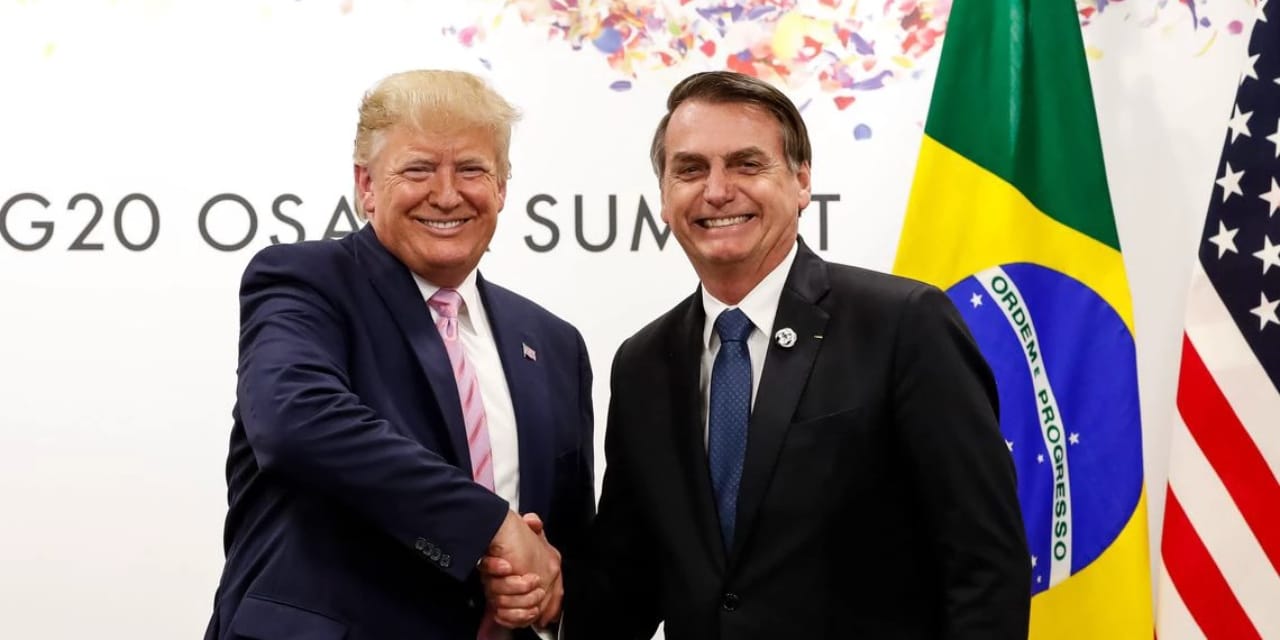 Trump eski dostunun gözaltına alındığını basından öğrendi