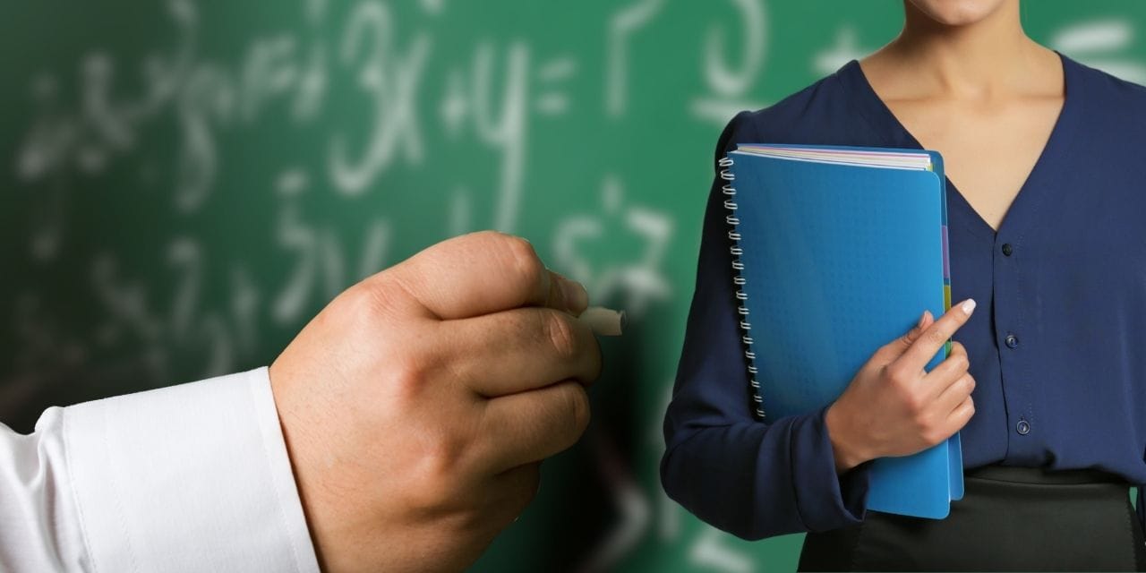 Bugün öğretmenler günü, kutla kutlayabilirsen! 22 yılda maaşları bakın nasıl eridi!