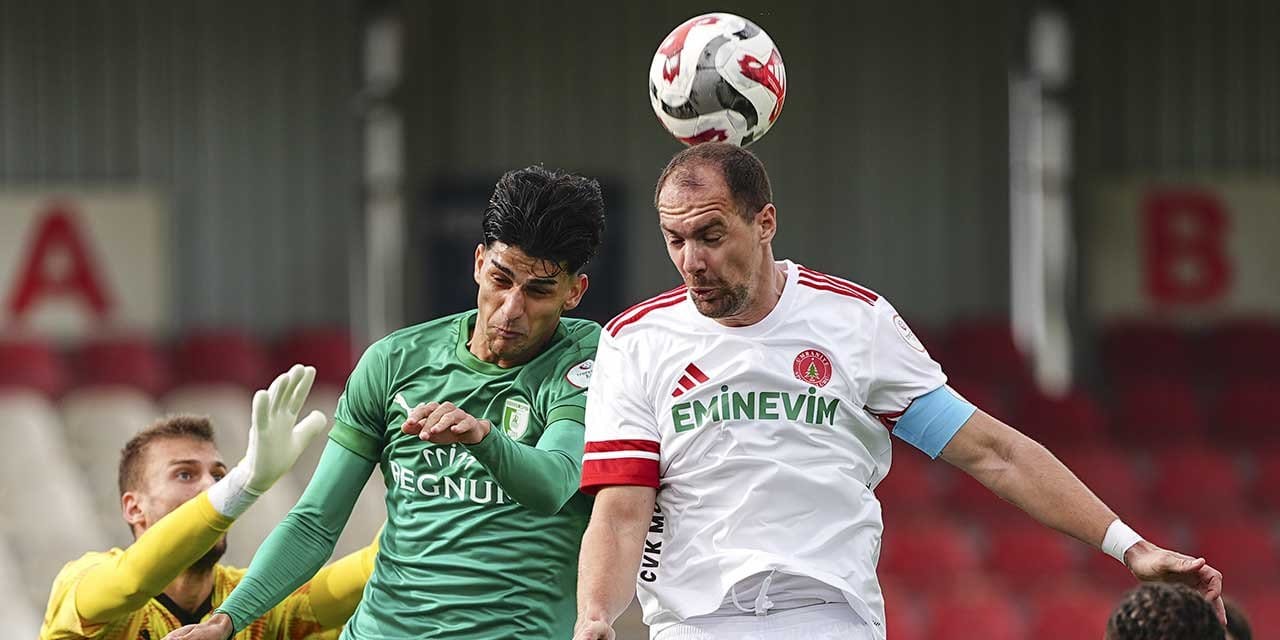 Ümraniyespor Bodrum FK'yı devirdi