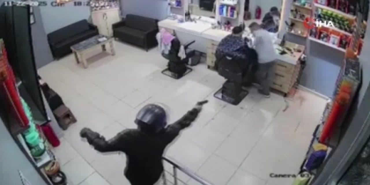 Saç kesimi sırasında berberi vurmuşlardı: 2 şüpheli yakalandı
