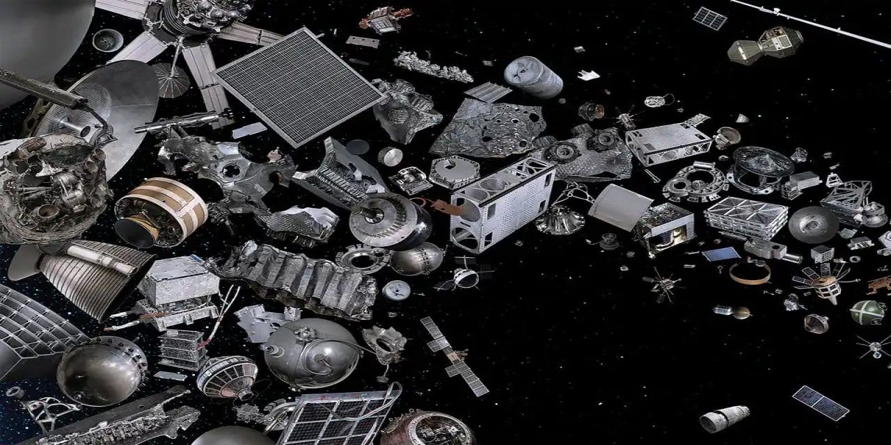 Uçaklar için yeni tehdit: Uzay çöpleri gökyüzünde pusuda bekliyor