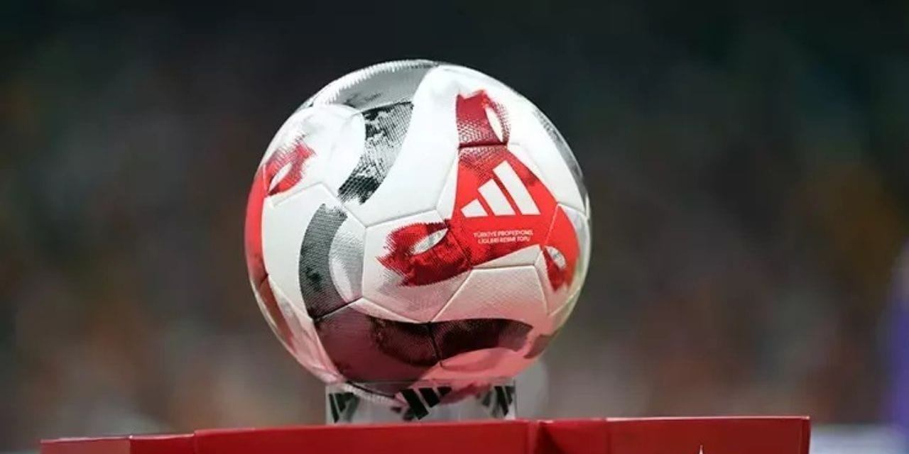 Süper Lig'de 2 maç var: İşte ilk 11'ler