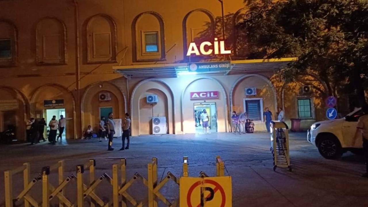 Takla atan otomobildeki anne öldü: Eşi ve çocuğu yaralandı