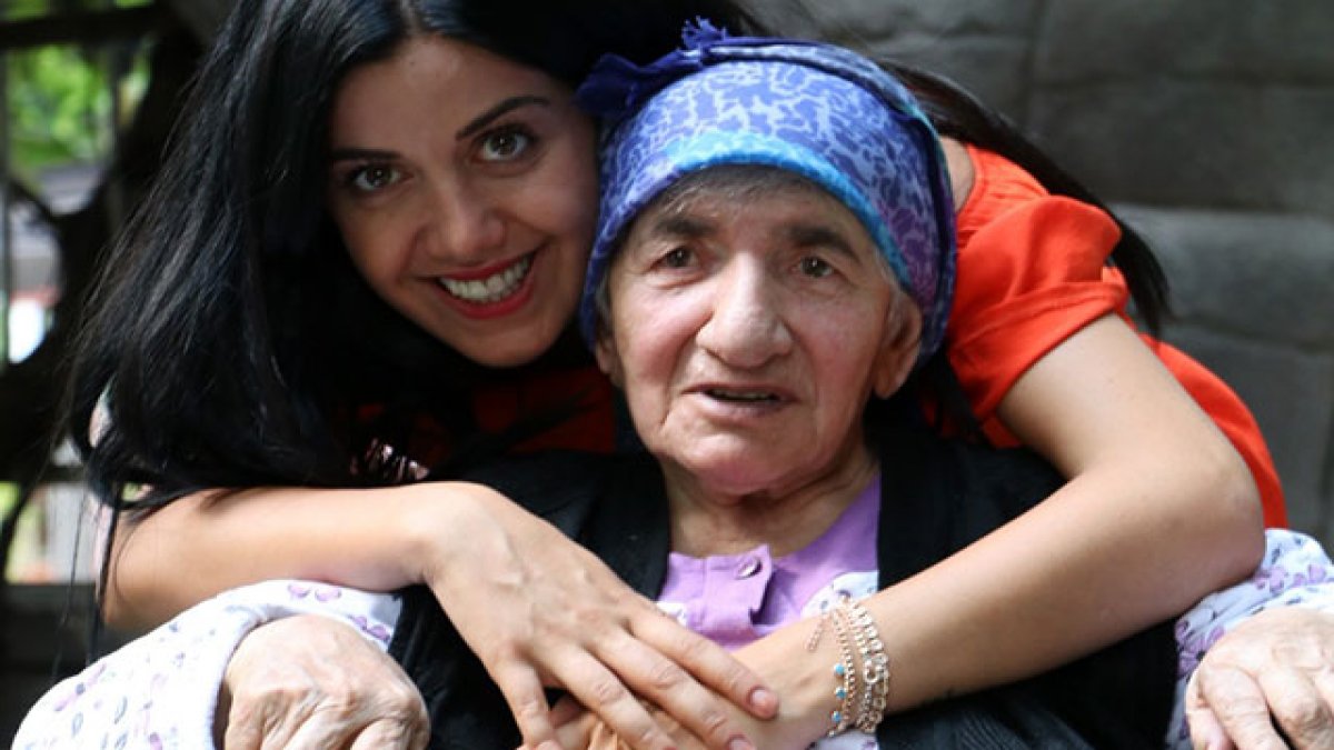 Aşık Veysel'in kızı babasını anlattı...