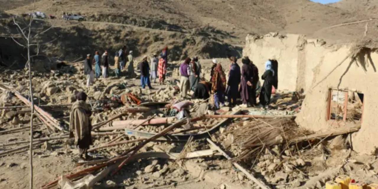 Pakistan'dan Afganistan'a hava saldırısı: 9'u çocuk 10 ölü!