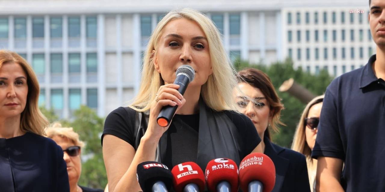 Dilek İmamoğlu'ndan 25 Kasım mesajı