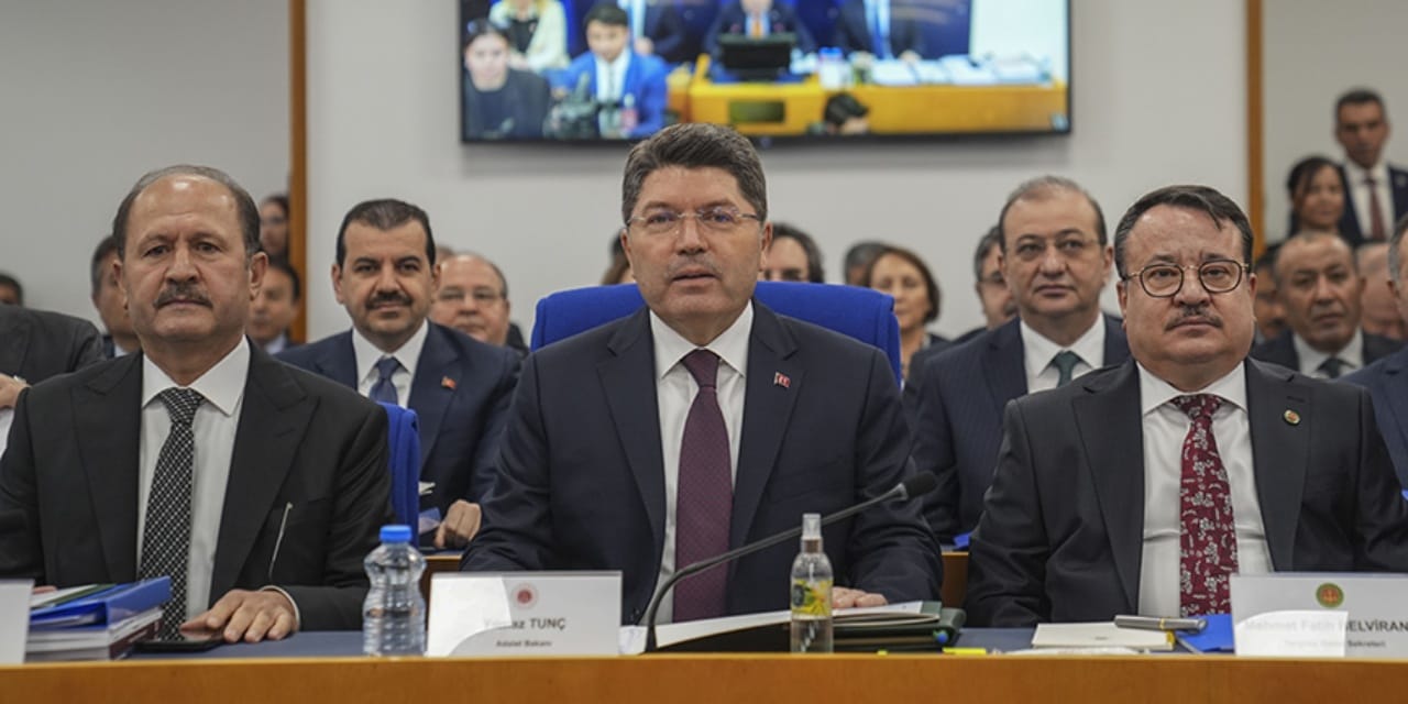 Bakan Tunç 2 yargı paketinin de tamamlandığını duyurdu: 12 milyondan fazla dosya etkilenecek