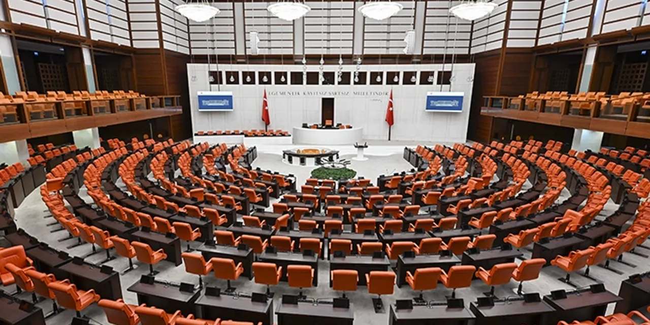 Son Dakika| AKP'den 'af' açıklaması geldi: 11. Yargı Paketi'nin meclise geleceği tarih belli oldu