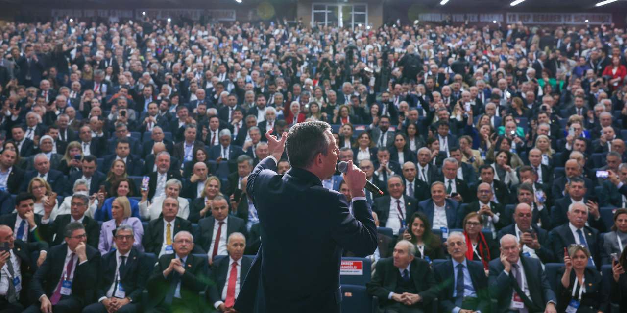 CHP Büyük Kurultay’a hazırlanıyor: Partiyi iktidara götürecek kadroları belirleyeceğiz