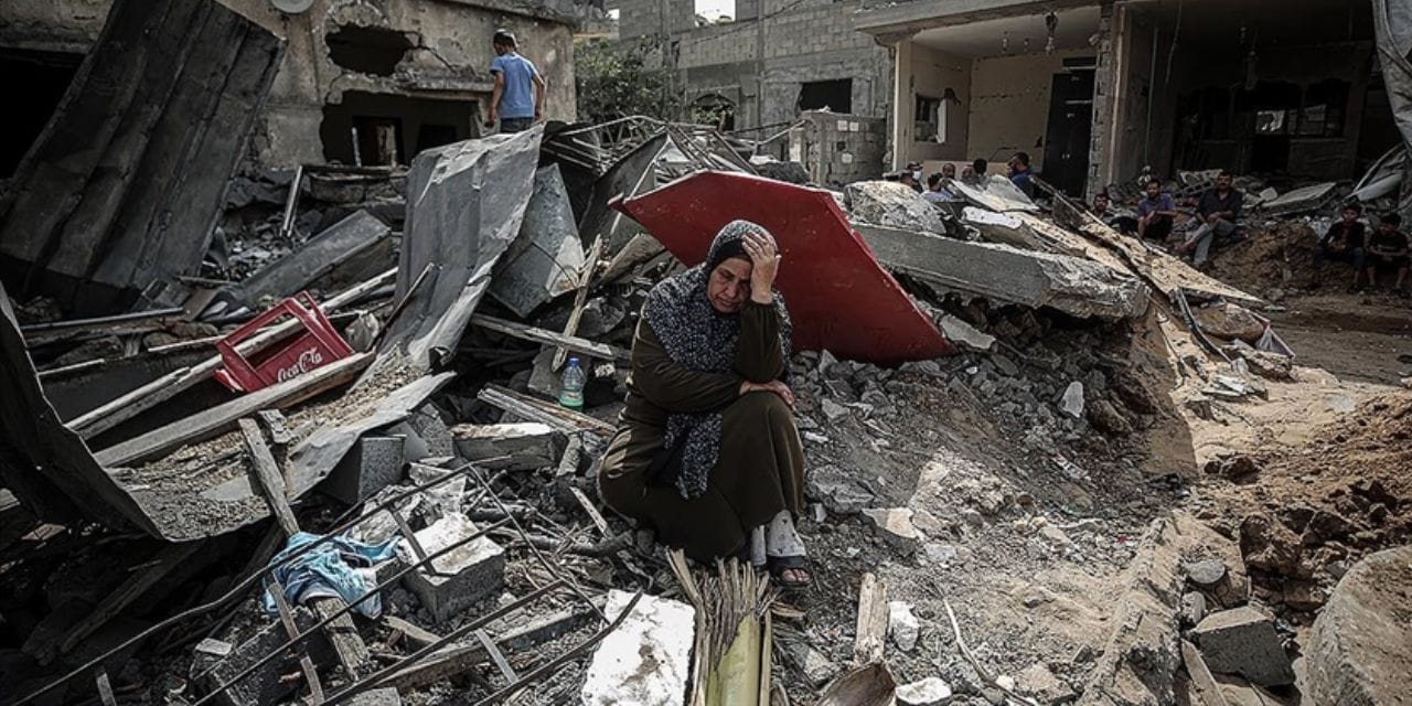 Soykırımcı İsrail 33 bin kadın ve kız çocuğunu katletti