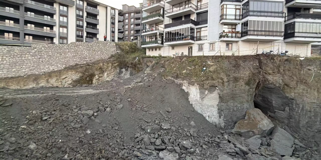 Gece yarısı o sese uyandılar! 70 kişi apar topar tahliye edildi