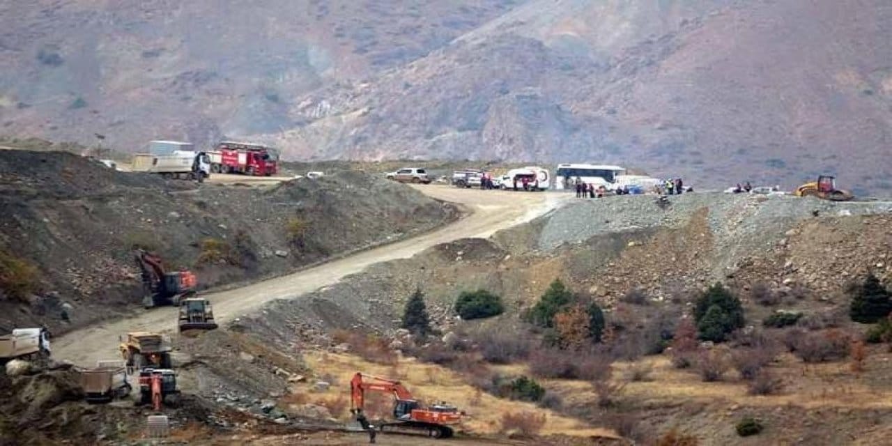 Toprak altında 11. gün: Şantiye müdürüne hala ulaşılamadı