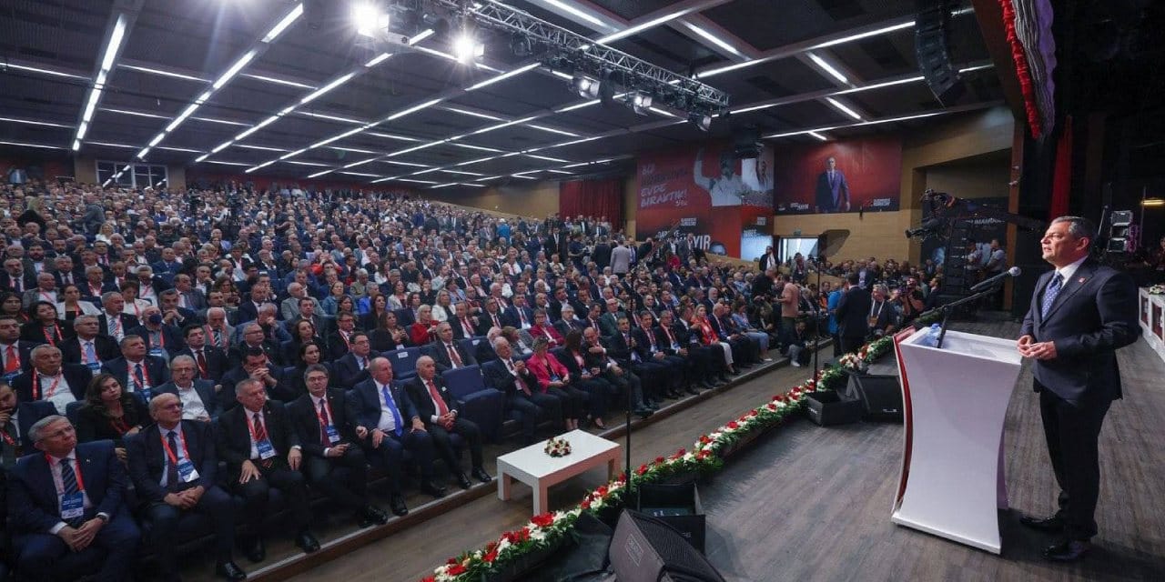 CHP'nin 39. olağan kurultayı: Özel'in A takımında kimler olacak?