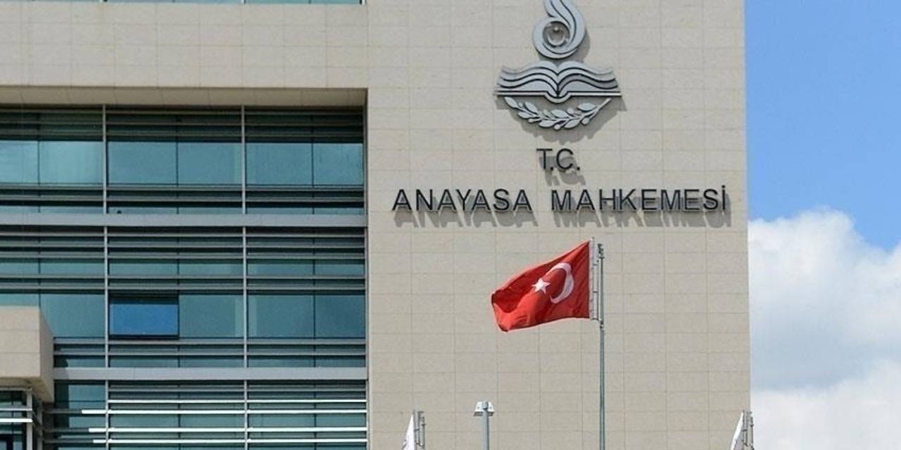 50 kuruşun iadesi için bin 600 dava açtı: AYM'den cezayı yedi!