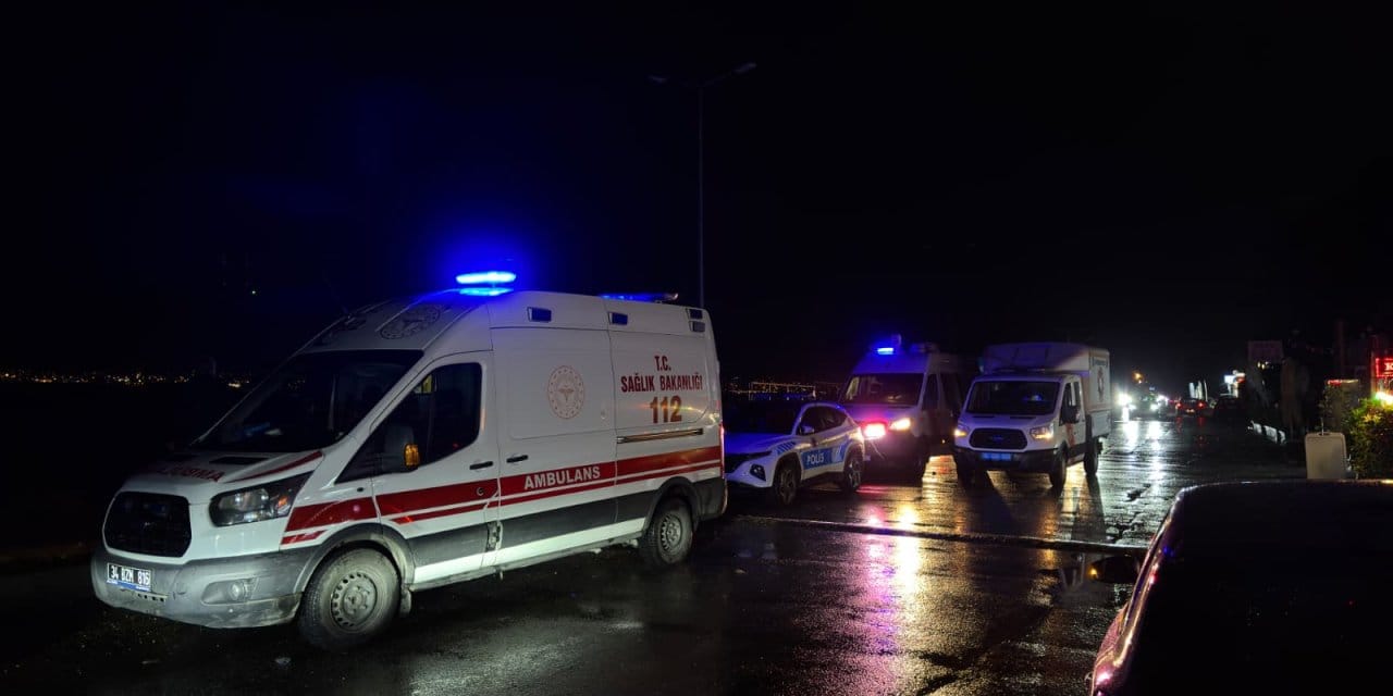 Beylikdüzü'nde facia! Alabora olan teknede 1 kişi hayatını kaybetti