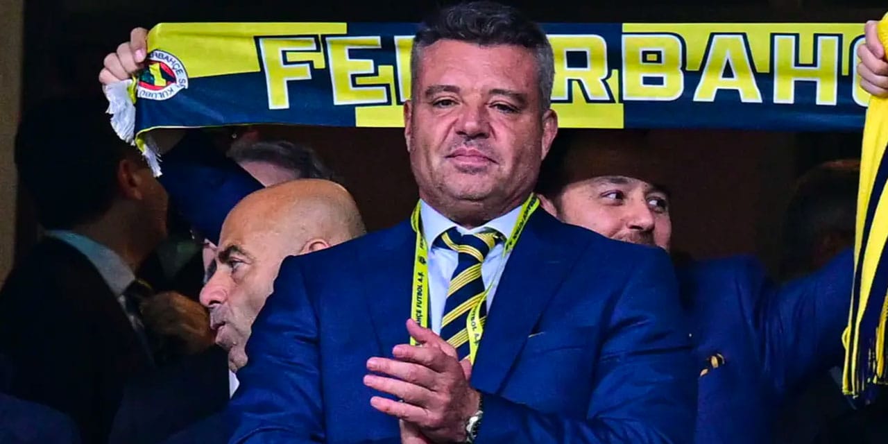 Sadettin Saran soyunma odasına indi: Derbi kararını iletti