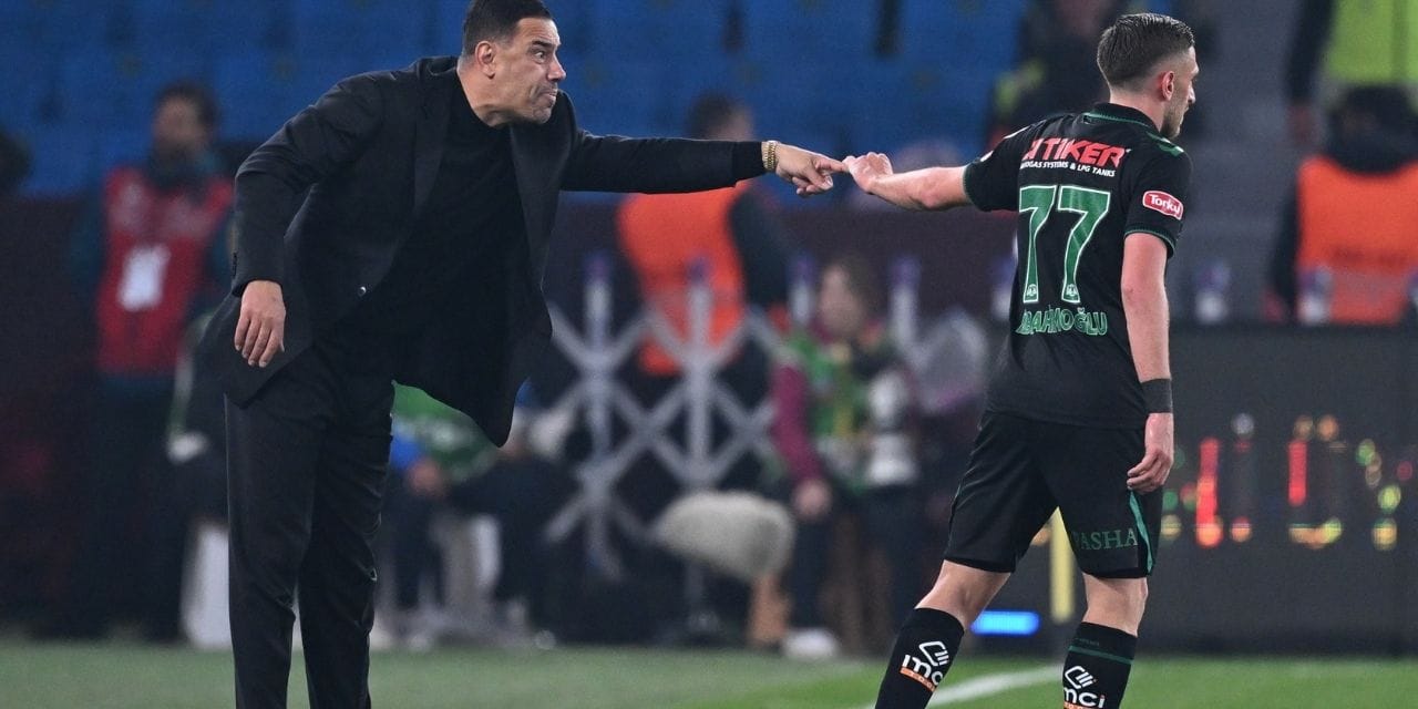 3-1 yenildikleri maçtan sonra teşekkür etti: Bunu yapabilmek her takımın harcı değil