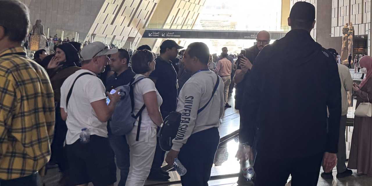 1 Kasım'da açıldı: Dünyanın dört bir yanından akın akın geliyorlar