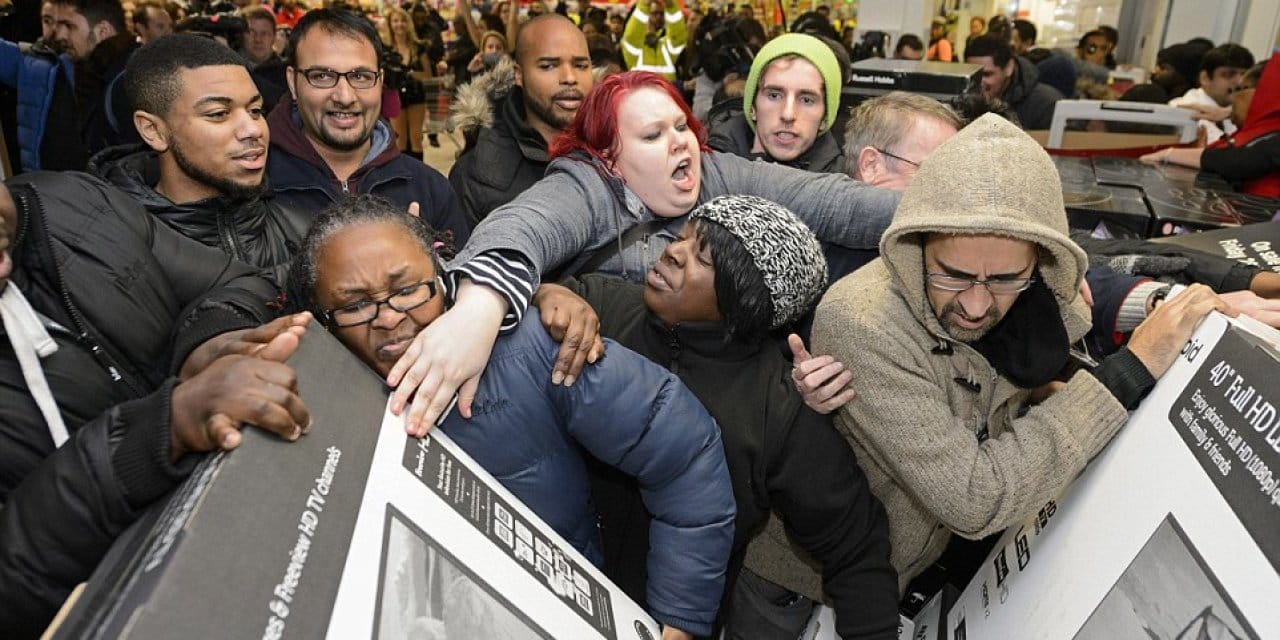 Black Friday'de 8,6 milyar dolar harcandı: Bazı ürünler var ki havada kapışıldı!