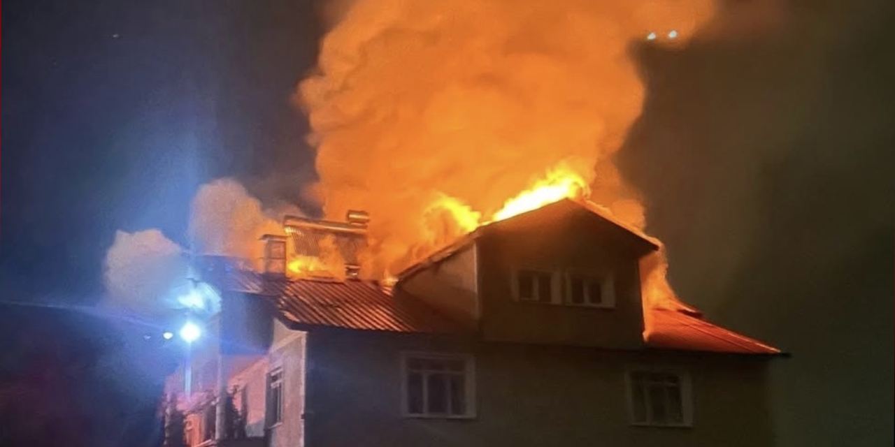 Kastamonu'da bir gecede 2 evde yangın çıktı