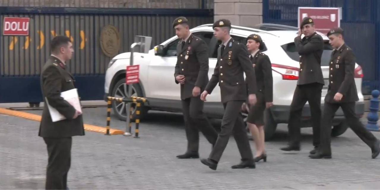 Komutanın ihraç kararı iptal edilmişti! Gerekçesi açıklandı