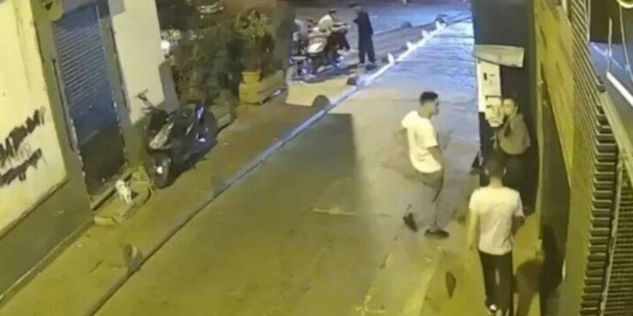 Genç kadını yere düşürüp taciz etmişlerdi: Beyoğlu sapıklarına tahliye!