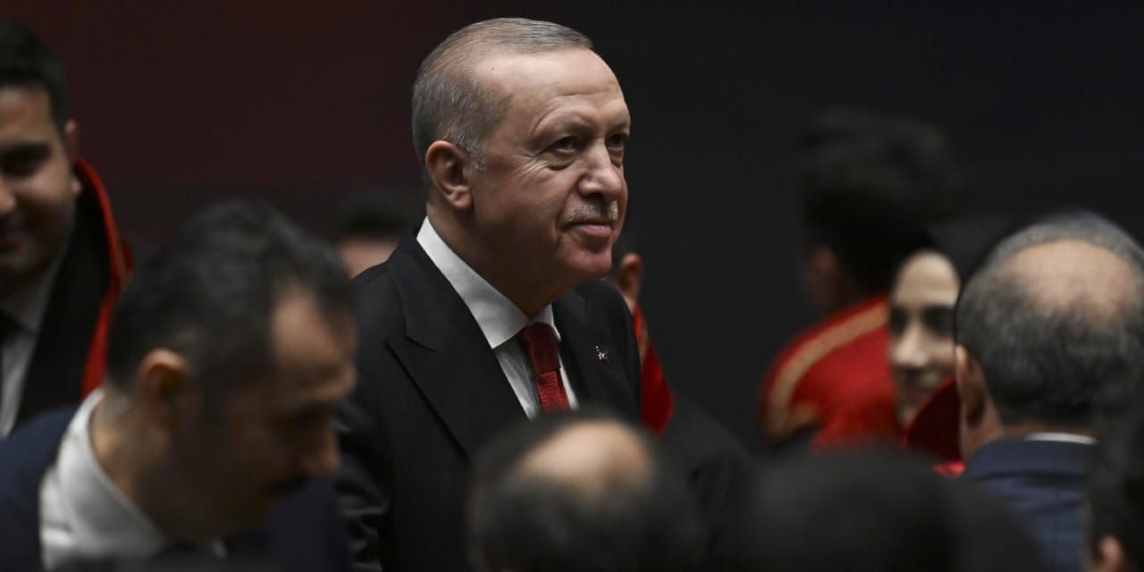 Erdoğan hukukun temel ilkelerini savundu! "Öğrenmeleri şart"
