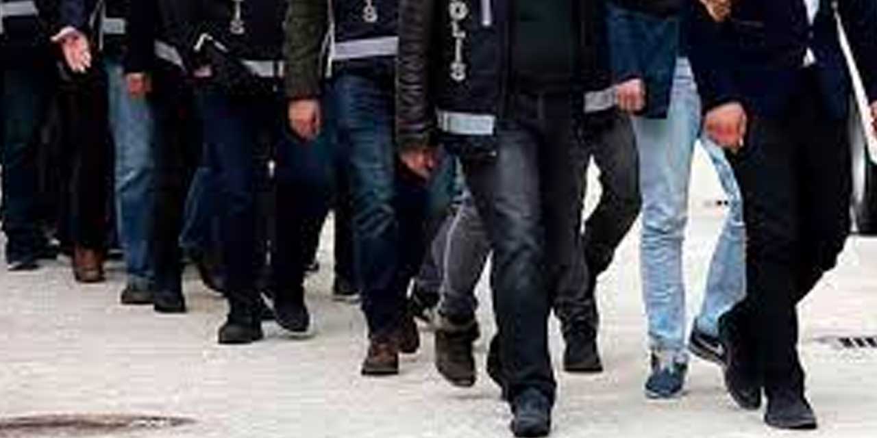 Göçmen kaçakçılığı şebekesine operasyonda 5 tutuklama