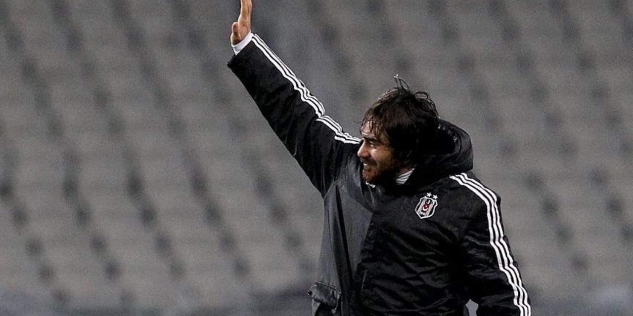 Beşiktaş'ta sürpriz ayrılık: Teşekkür ederek gönderdi