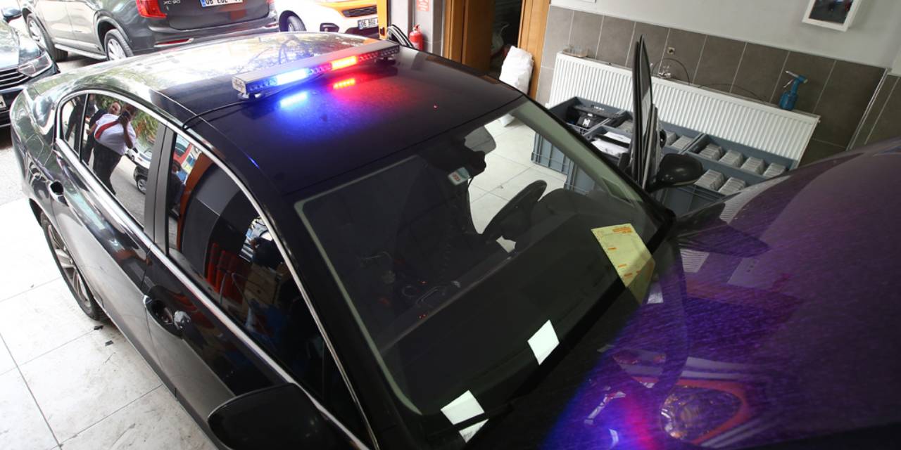 Emniyet Müdürü'nün aracıyla rüşvet almaya gitti! İş insanının kimliği belli oldu