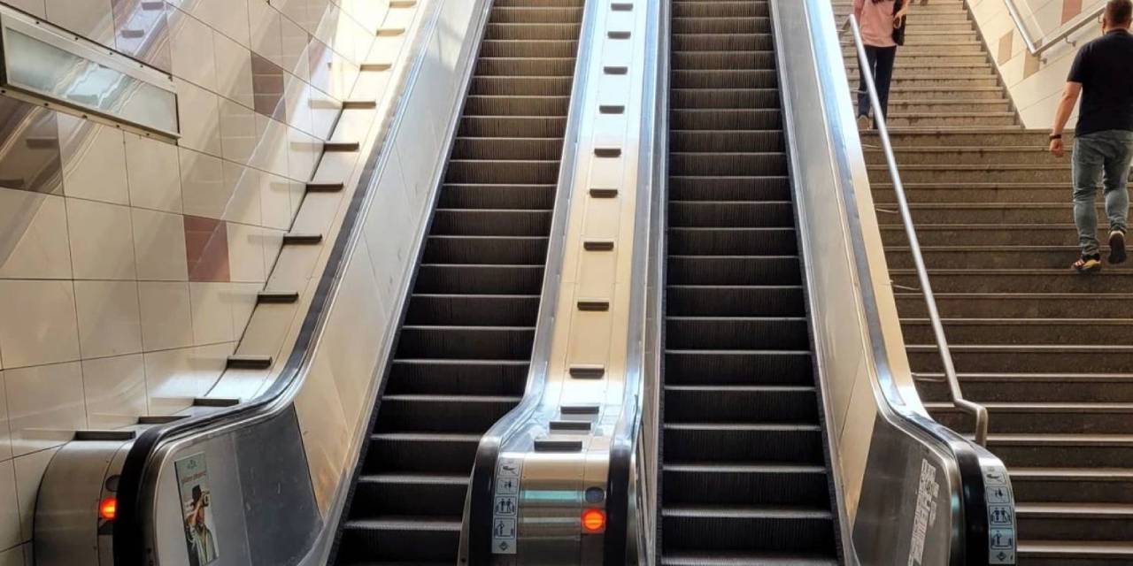 Yürüyen merdivenleri durduranlara soruşturma